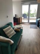 Large studio direct access to Paris center