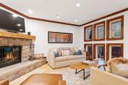 2 Bedroom Residence In The Heart Of Beaver Creek Village - Ski In, Ski Out