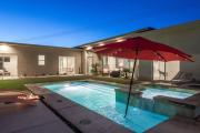 Exclusive Luxury Villa Palm Springs 3 Br plus Casita