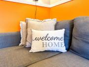 6 Beds plus Sofa Bed Sleeps 8 Spacious Crew Housing