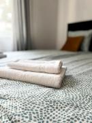 Lily Apart - Ideal for groups and families near train station