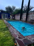 Hermosa espaciosa casa de campo con alberca