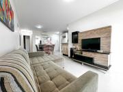 Apartamento 03 dormitórios a 150 metros da praia LA013E