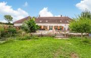 Stunning Home In Montigny-Les-Monts