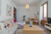 GuestReady - Bright apartment with balcony