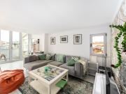 Sunny Apartment in Bica Sunny Apartment in Bica