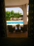 Casa tres coronas-Annexet