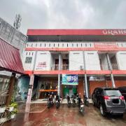 RedDoorz near Salib Kasih Tarutung