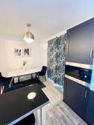 Top Golders Green