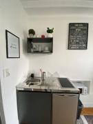 12m2 room with view on Eiffel Tower