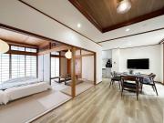 b hotel Life Gate - Expansive 4BR Apartment in Vibrant Nakamachi