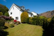 Hilltop, Coniston spacious bungalow with incredible views