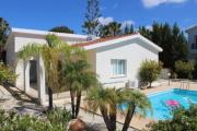 Villa & pool 3 bedrooms 2 minutes from the beach