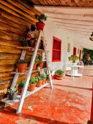 Casa De Campo "Las Chispas"