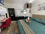 Confortável Tiny house1, em Nova Iguaçu, ar, wi-fi, 400m da UNIG