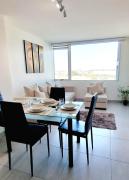 Dpto cerca de Aeropuerto con piscina y zona de trabajo