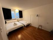 City Residence Steps from Kings Cross Station!