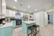 Cozy Modernized Home - Minutes to Downtown-AUS