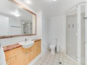 Top Alexandra Headland