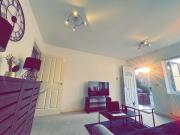 Reading Getaway For Families & Business & Parking