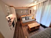 Chalets Du Thabor - 3 pièces 68 personnes pied piste MAE-0291