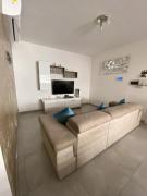 Eureka Mansions elegant & spacious apartment