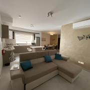 Eureka Mansions elegant & spacious apartment