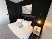 Pura Vida Private Access, Room & Bathroom