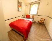 FEWO am Schwanseebad mit Garten - Ruhig, Familienfreundlich und Zentrumsnah