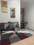 Tagaytay Deluxe Budget Room For 24 Hours