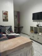 Your Tagaytay Budget Deluxe Room for 24 Hours