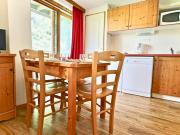 Appartement 5 couchages avec terrasse et animaux admis à Chamrousse - FR-1-549-142 Appartement 5 couchages avec terrasse et animaux admis à Chamrousse - FR-1-549-142