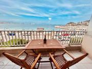Seaside Serenity - Antibes - Beachfront Apartment - Seaside Serenity - Antibes - Beachfront Apartment -