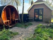 Bed & Breakfast Puur Natuur Putten, met privé sauna