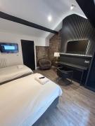 10 Hockenhall - Liverpools Oldest House