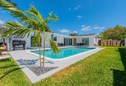 Luxury Waterfront Oasis in Pompano Beach