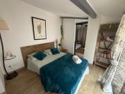 charmant T2 centre cassis avec parking