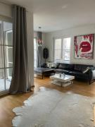 Luxury 145 m2 Apartment with Terrace