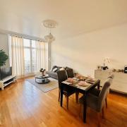 2 bedrooms in marais