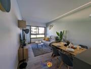 Modern 2 Bed Apt with Com Pool VM52