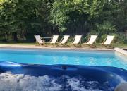 Domaine de Cachaou Logis du Pujeau sauna & spa piscine chauffée