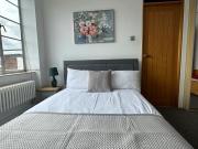 Camden Skyview Apartment