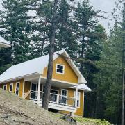 Elk Ridge Village 401C Cozy Cabin with views of Flathead Lake and the mountains