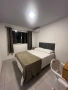 Suíte com BWC PRIVATIVO Com AR Ao Lado da Vila Germânica Oktoberfest