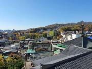 Seongbuk Castle Suites 5 Bedroom, castle-wall view,