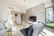 Downtown - Burj Khalifa Facing - 2 Bed Luxe Apartment