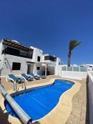 Villa con piscina privada a 500 m de la playa