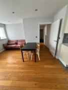 2-Bedroom Flat Walking Distance to ExCeL London - Perfect Location! 2-Bedroom Flat Walking Distance to ExCeL London - Perfect Location!