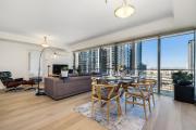 Southbank Towers - Prestigious 16th floor 3BR Apt