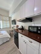 Studio One Condominium, Alabang - Bluu - Fiber Wi-Fi, Netflix-ready